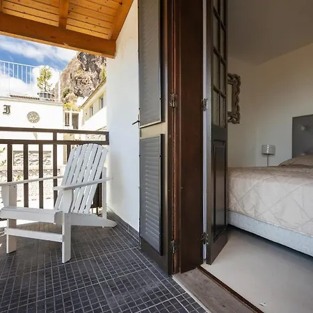 Casa vacanze New Casa Leo By Your Madeira